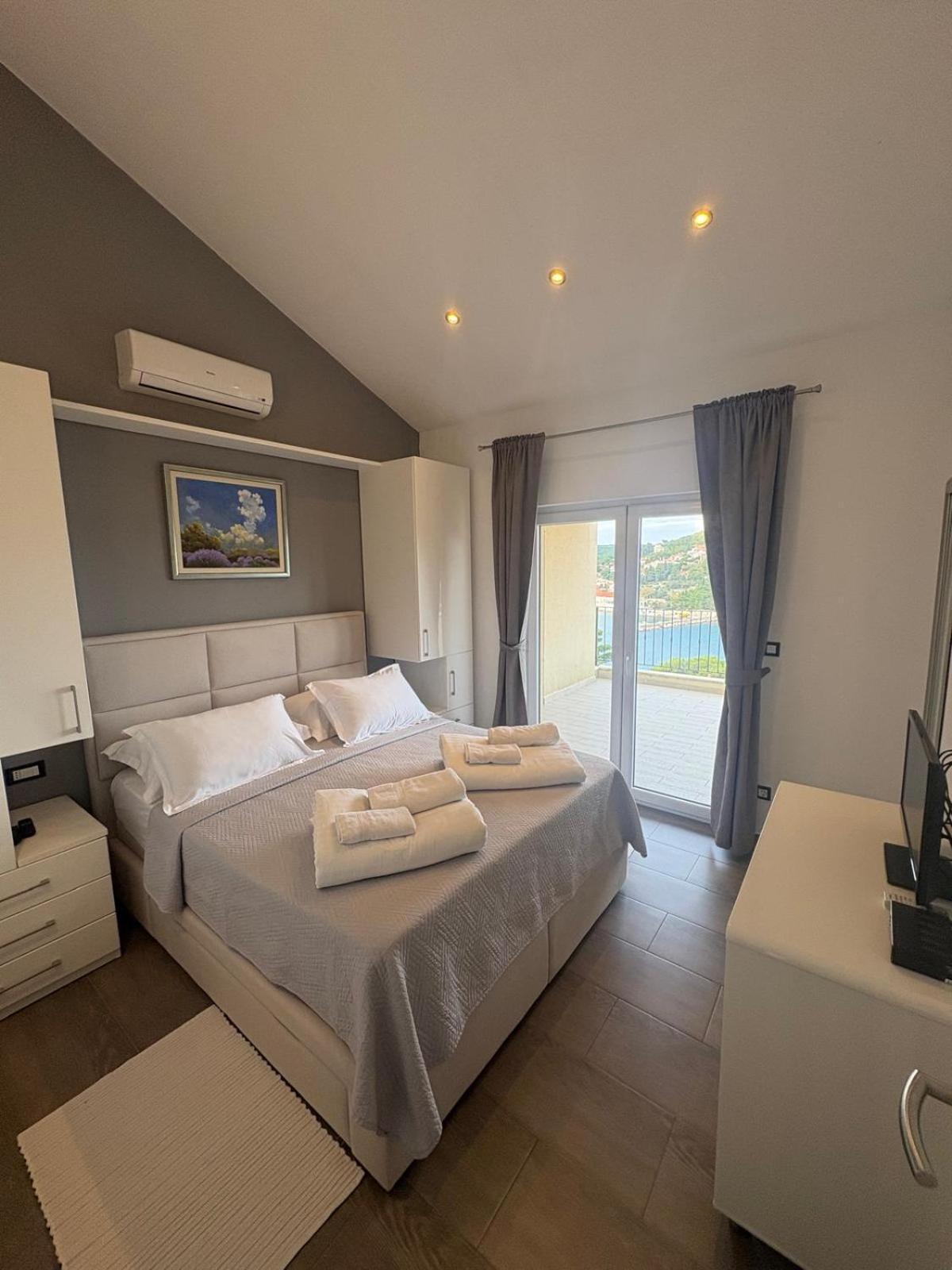 Deluxe Jelsa Apartment Jelsa  Bagian luar foto